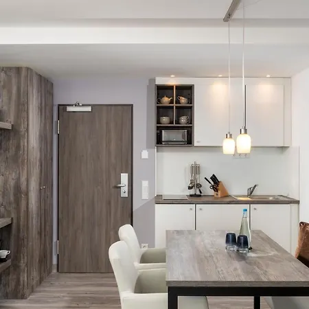 Hotel Aedenlife & Ruegen 4*