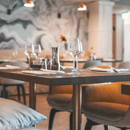 Hotel Aedenlife & Ruegen 4*