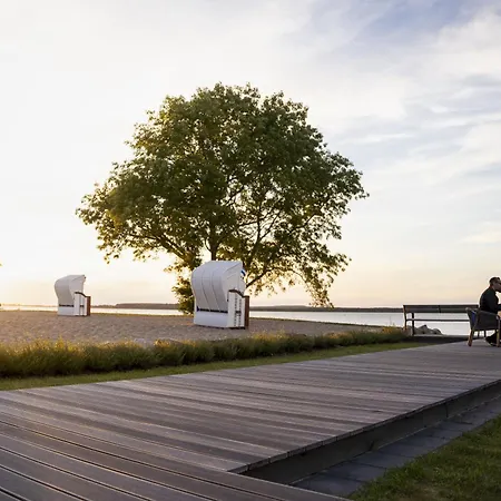 Aedenlife & Ruegen Hotel 4*