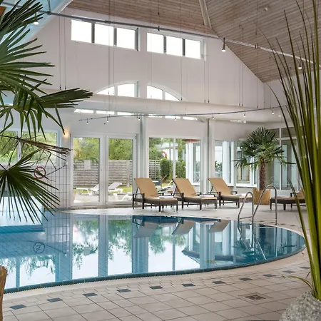 Aedenlife & Ruegen Hotel 4*