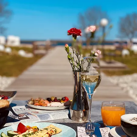 Hotel Aedenlife & Ruegen Trent