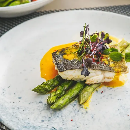 Aedenlife & Ruegen Hotel