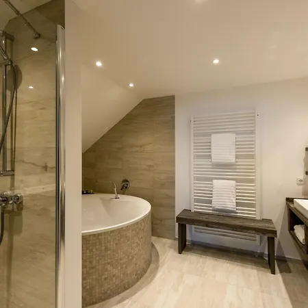 Aedenlife & Ruegen Hotell Trent